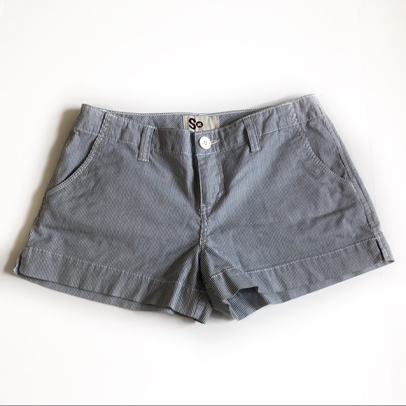 SO pinstripe blue and white shorts Size 9 Juniors - Picture 1 of 6